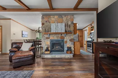 309 Oakbrook Drive, Wisconsin Dells, WI 53965 - Photo 6