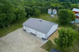 7250 N Sturtevant Rd, Whitewater, WI 53190 - Photo 2