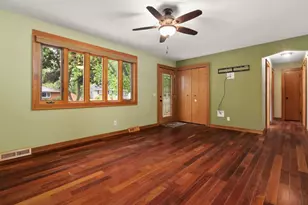 6021 Meadowood Dr, Madison, WI 53711 - Photo 6