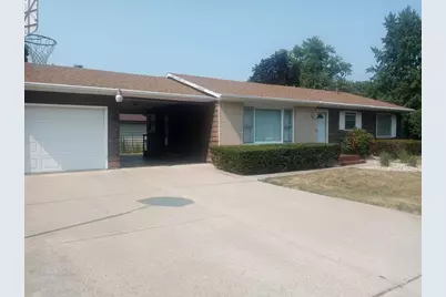 1019 Eddy Street, Beloit, WI 53511 - Photo 2