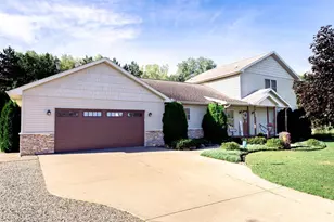 1929 Lakes Edge Ln, Friendship, WI 53934 - Photo 1