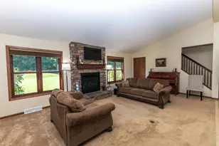 1929 Lakes Edge Ln, Friendship, WI 53934 - Photo 6