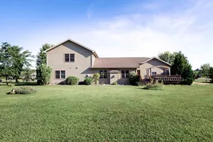 1929 Lakes Edge Ln, Friendship, WI 53934 - Photo 24