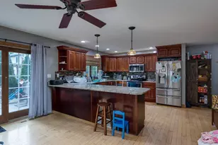 612 Fairway Cir, Jefferson, WI 53549 - Photo 10