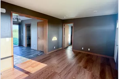 516 Marilyn Drive, Cobb, WI 53526 - Photo 4