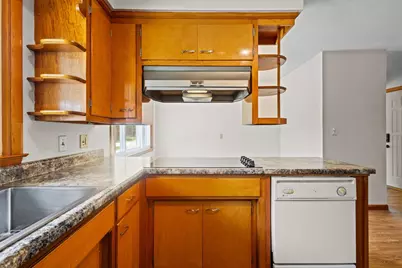 124 Wisconsin Street, Beaver Dam, WI 53916 - Photo 12