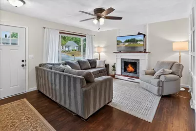 1419 Jasper Circle, Sun Prairie, WI 53590 - Photo 8
