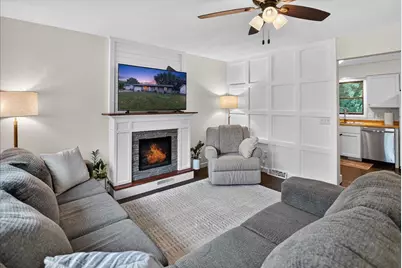 1419 Jasper Circle, Sun Prairie, WI 53590 - Photo 6