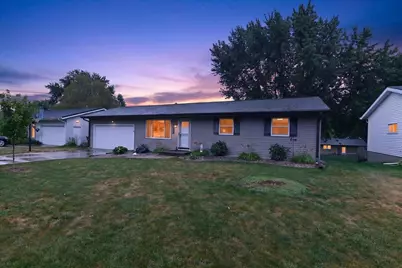 1419 Jasper Circle, Sun Prairie, WI 53590 - Photo 1