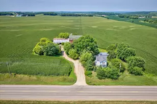 N2547 Hwy 22, Poynette, WI 53955 - Photo 1