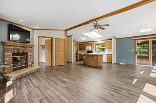 3982 State Rd 13, Wisconsin Dells, WI 53965 - Photo 18