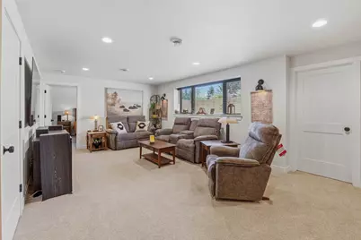 2747 Stonebrook Drive, Sheboygan, WI 53081 - Photo 20