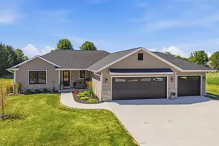 2747 Stonebrook Dr, Sheboygan, WI 53081 - Photo 1