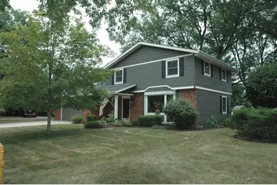 824 Suffolk Drive, Janesville, WI 53546 - Photo 2
