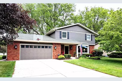 824 Suffolk Drive, Janesville, WI 53546 - Photo 1