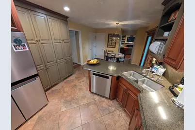 824 Suffolk Drive, Janesville, WI 53546 - Photo 6