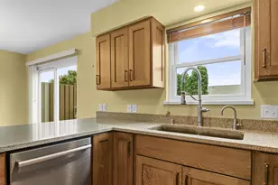 909 N Clover Ln, Cottage Grove, WI 53527 - Photo 10