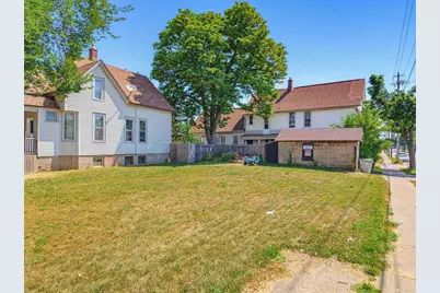 1222 W Cleveland Avenue, Milwaukee, WI 53215 - Photo 4