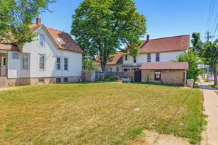 1222 W Cleveland Ave, Milwaukee, WI 53215 - Photo 4