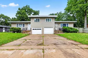 2114-2116 Lake Point Dr, Madison, WI 53713 - Photo 1