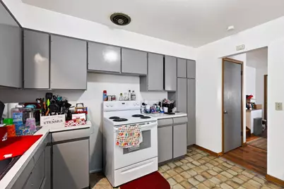 2114-2116 Lake Point Drive, Madison, WI 53713 - Photo 2