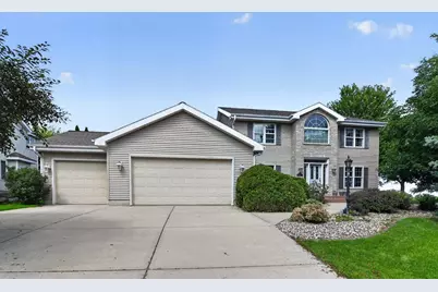 5502 Upland Trail, Middleton, WI 53562 - Photo 2