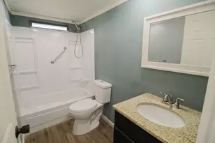 160 Buckingham Ln, Holmen, WI 54636 - Photo 10