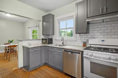 2614 St Paul Avenue, Madison, WI 53704 - Photo 12