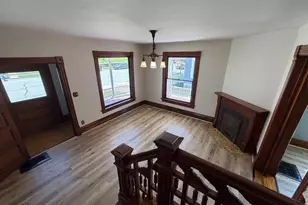 21 N Atwood Ave, Janesville, WI 53548 - Photo 12