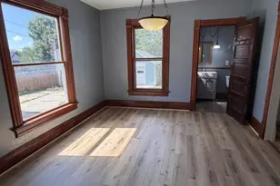 21 N Atwood Ave, Janesville, WI 53548 - Photo 16