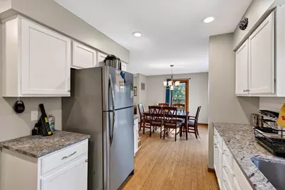 2141 Blue Heron Court, Stoughton, WI 53589 - Photo 12