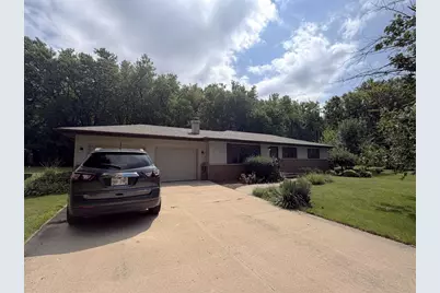 2451 S Country Lane, Beloit, WI 53511 - Photo 1