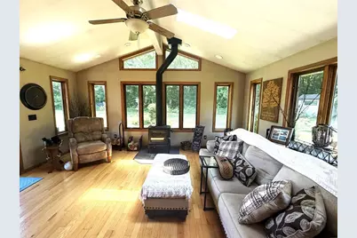 2451 S Country Lane, Beloit, WI 53511 - Photo 16