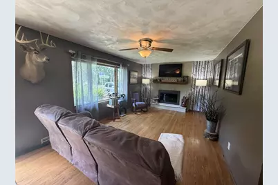 2451 S Country Lane, Beloit, WI 53511 - Photo 6