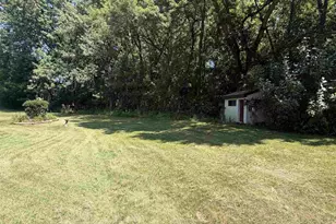 2451 S Country Ln, Beloit, WI 53511 - Photo 40