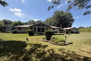 2451 S Country Ln, Beloit, WI 53511 - Photo 34