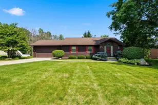7975 Stagecoach Rd, Cross Plains, WI 53528 - Photo 6