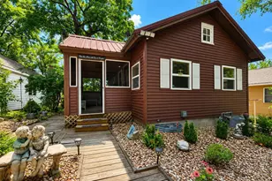 141 Lakeview Ave, Edgerton, WI 53534 - Photo 2