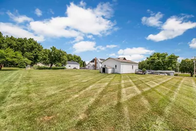755 N Dickason Boulevard, Columbus, WI 53925 - Photo 8