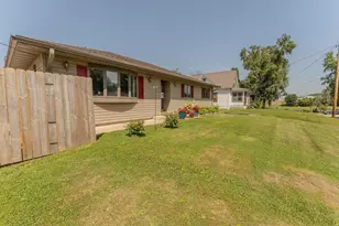 615 Medbury St, Kendall, WI 54638 - Photo 42