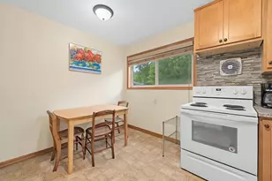 426 Rushmore Ln, Madison, WI 53711 - Photo 18