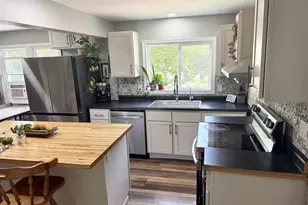 335 Church St, Oxford, WI 53952 - Photo 10