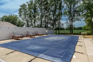 2160 Linway Dr, Beloit, WI 53511 - Photo 16