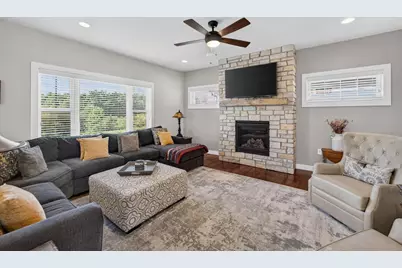 4181 Hanover Drive, DeForest, WI 53532 - Photo 4