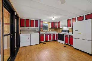 W8356 W Neenah Dr, Oxford, WI 53952 - Photo 12
