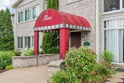 5 Cherokee Circle #204, Madison, WI 53704 - Photo 1
