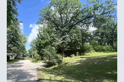 N 4179 Woodcrest Lane, Cambridge, WI 53523 - Photo 2