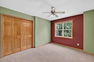 914 Eagle Crest Dr, Madison, WI 53704 - Photo 24
