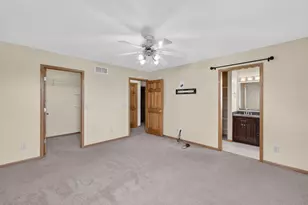 914 Eagle Crest Dr, Madison, WI 53704 - Photo 20