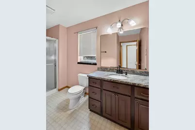 914 Eagle Crest Drive, Madison, WI 53704 - Photo 18